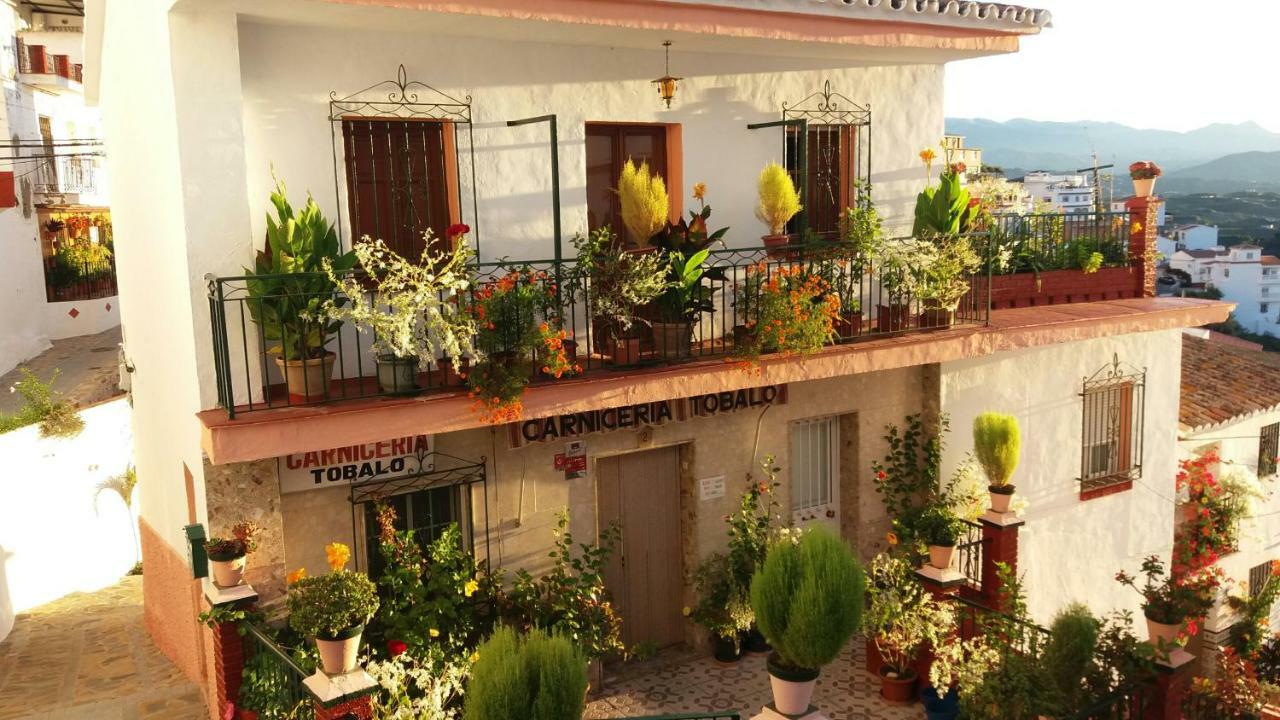 Casa De Luz Almachar